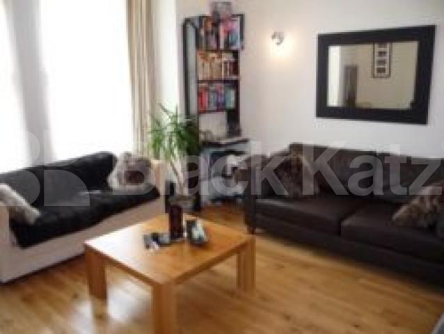 			LET!, 2 Bedroom, 1 bath, 1 reception Ground Floor Flat			 Cecile Park, CROUCH END